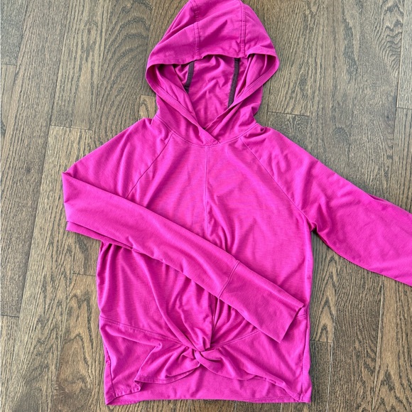 Title Nine Twist Front Training Hoodie | Pink | Lightweight Crop | Small - Picture 3 of 9